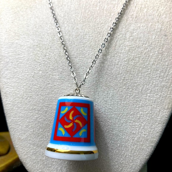 THIMBLE Necklace-GEROLD PORZELLAN TCC PATCHWORK QUILT '86 24K GOLD - Picture 2 of 4